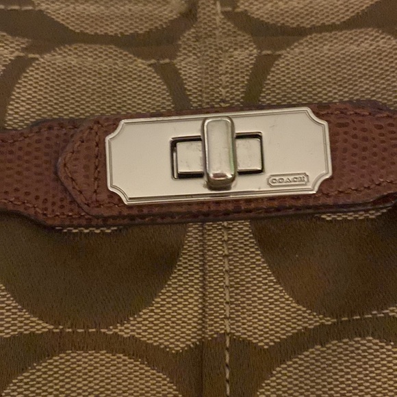 Coach, purse, brown and beige in good condition - Picture 3 of 3